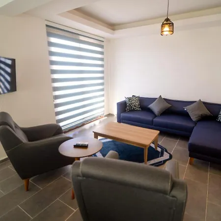 Semesterbostad Charming With Lovely View And Shared Pool In