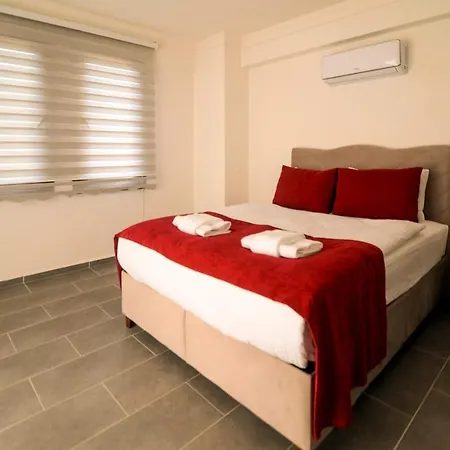 Charming With Lovely View And Shared Pool In فتحية